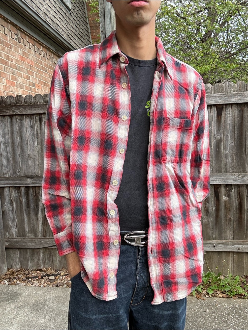 90s GAP Men's Red and Black Plaid Button-Down Flannel